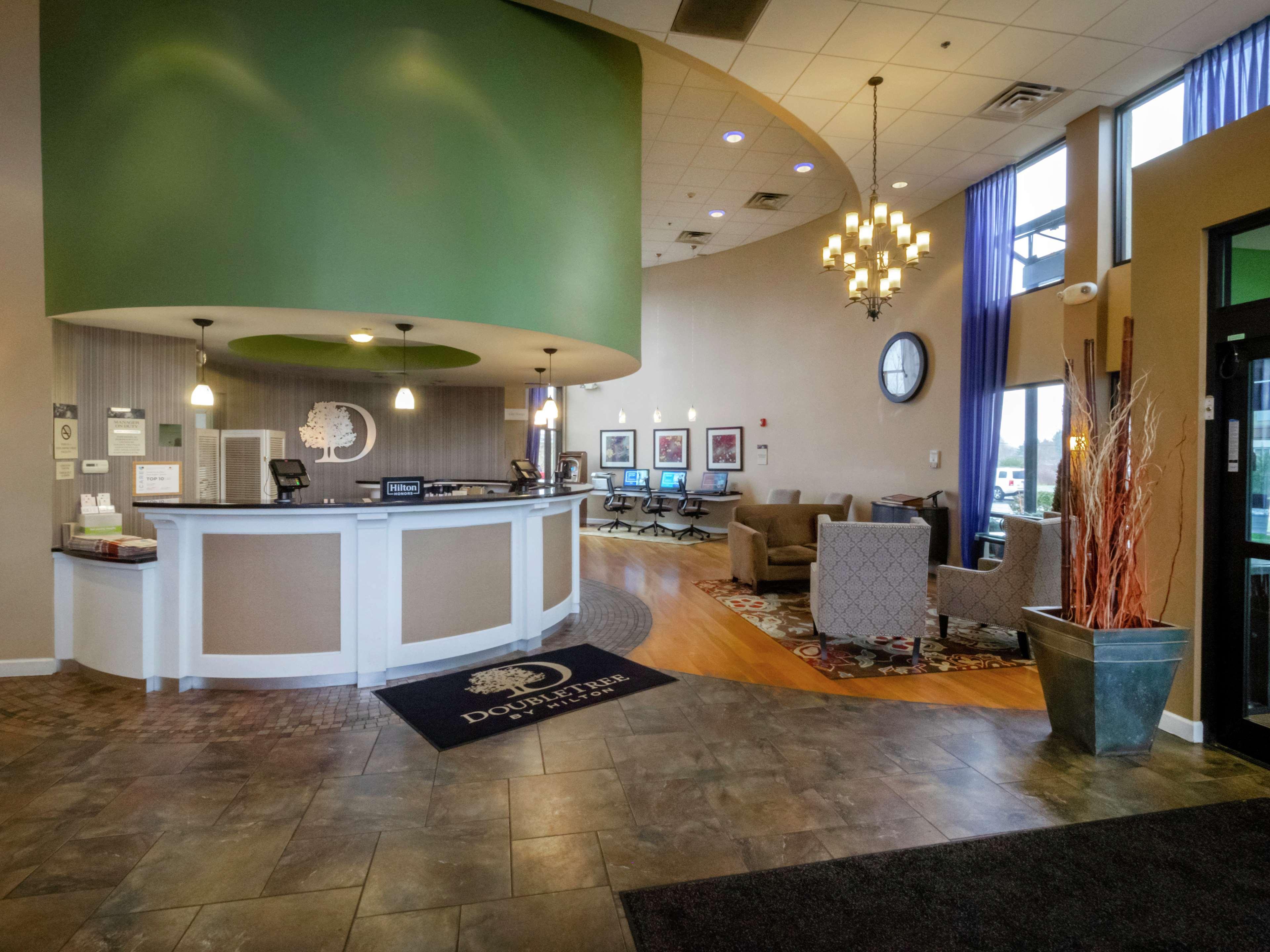 Doubletree By Hilton Buffalo-Amherst Extérieur photo