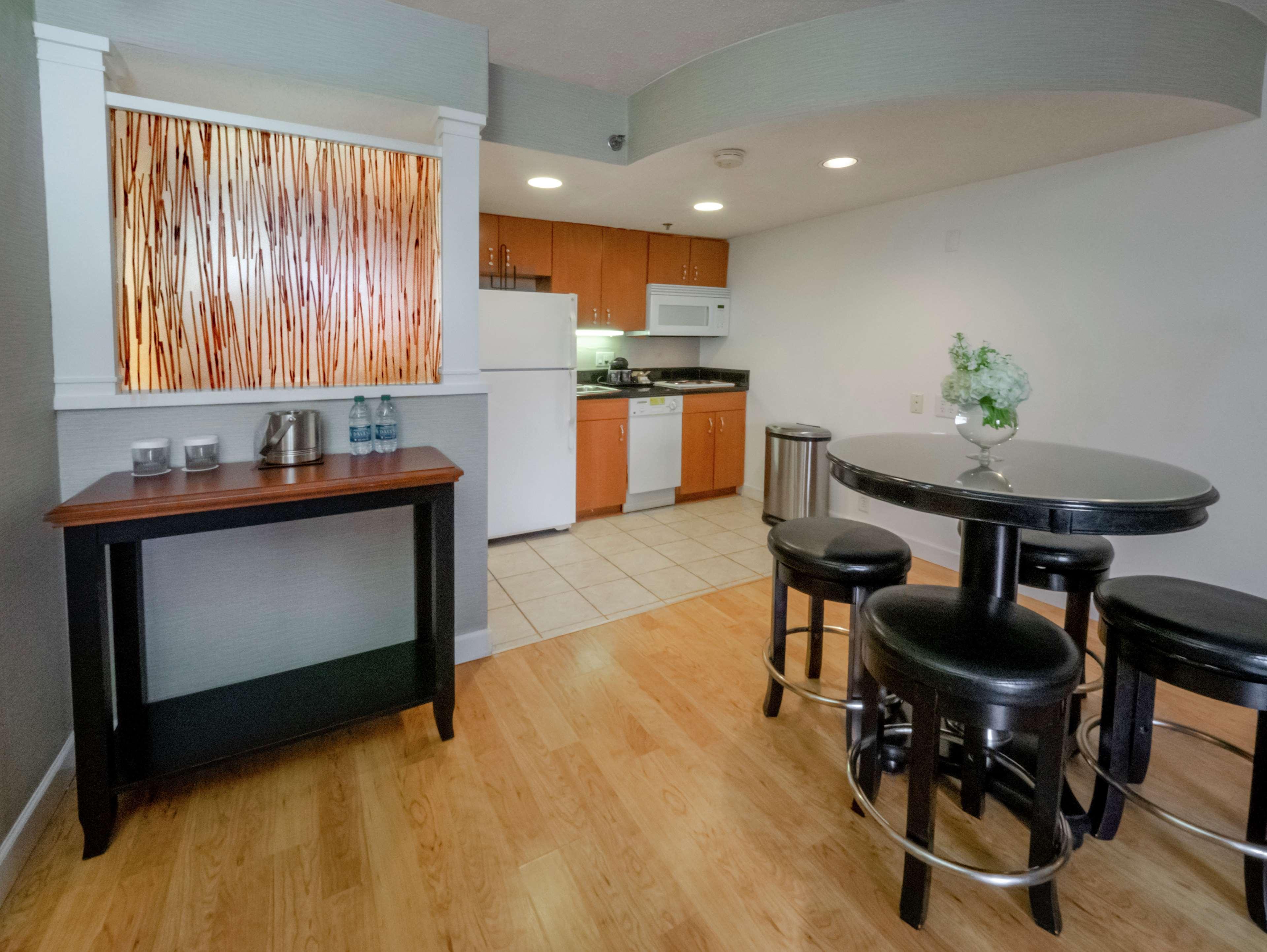 Doubletree By Hilton Buffalo-Amherst Extérieur photo