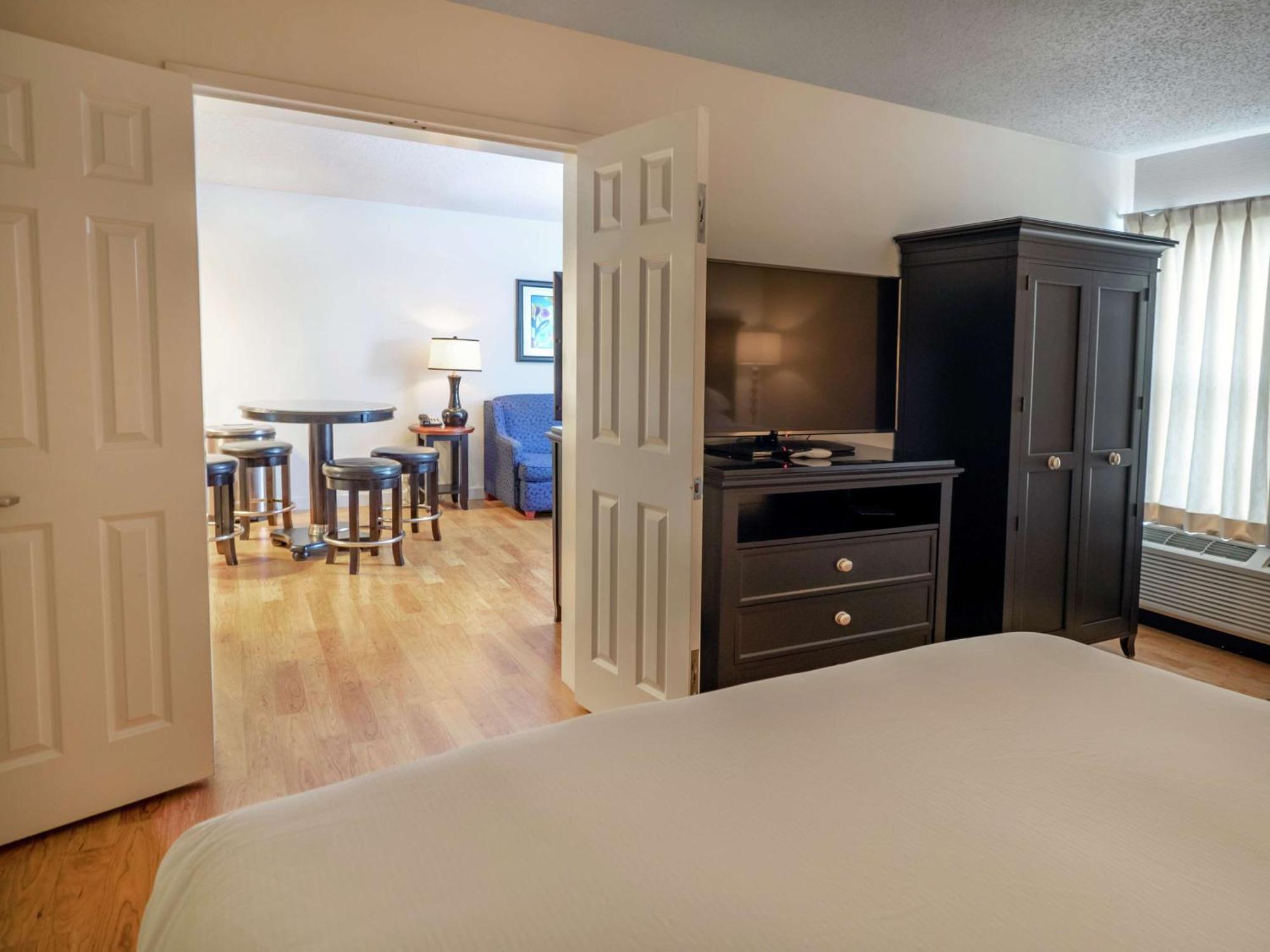 Doubletree By Hilton Buffalo-Amherst Extérieur photo